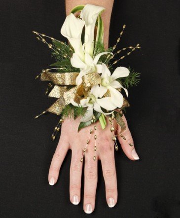 Classy Candlelight – Mia's Flower Shop, Lancaster PA